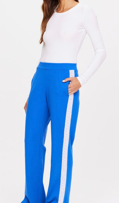 THE UPSIDE Bahia Petra Flare Pant