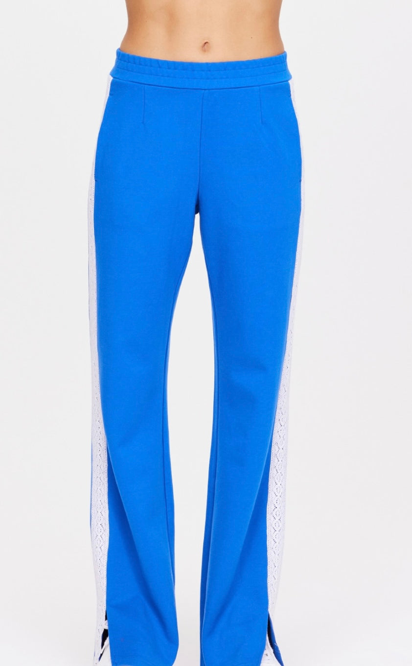 THE UPSIDE Bahia Petra Flare Pant